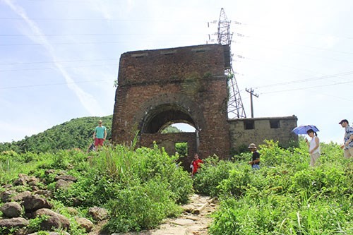 Thăm[-]Hải[-]Vân[-]Quan,[-]nơi[-]dừng[-]chân[-]trên[-]đường[-]thiên[-]lý[-]Bắc[-]-[-]Nam[-]ngày[-]xưa